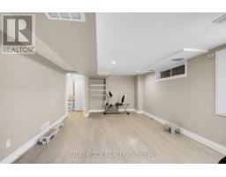 125 Beaver Ridge, Ottawa, ON K2E6E5 Photo 31