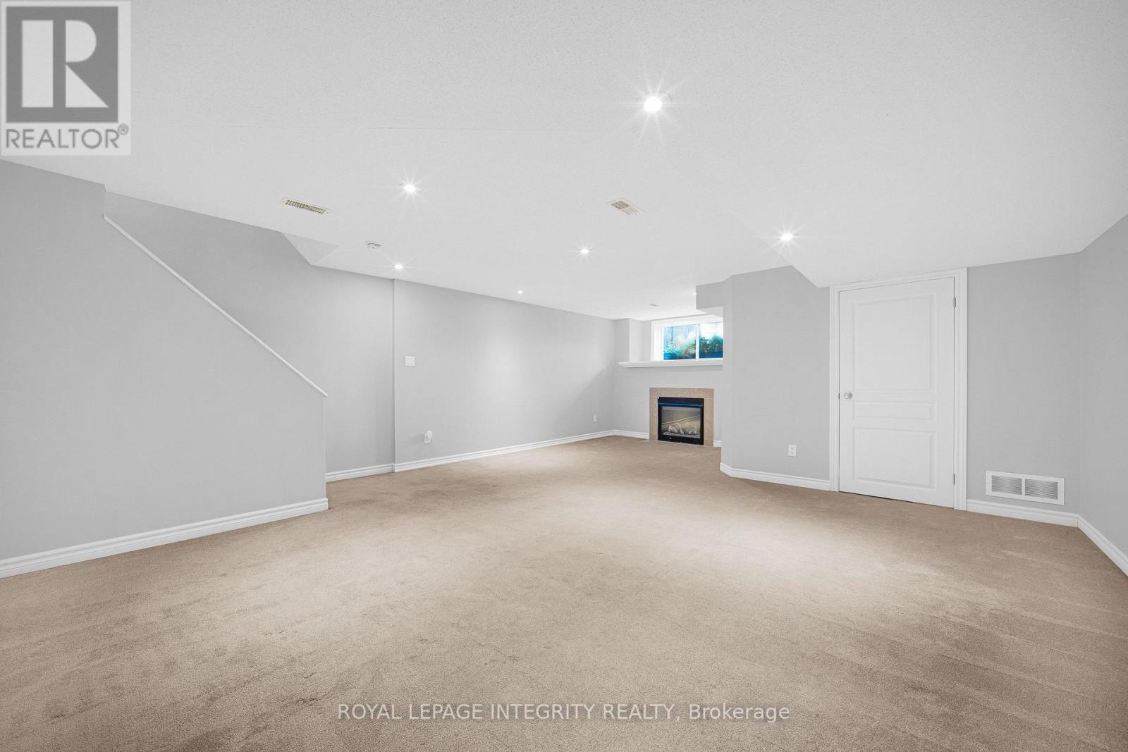 Commercial Properties for Sale in Ottawa – 104 WATCHHORN GROVE – By Peter Sagos - Image 36