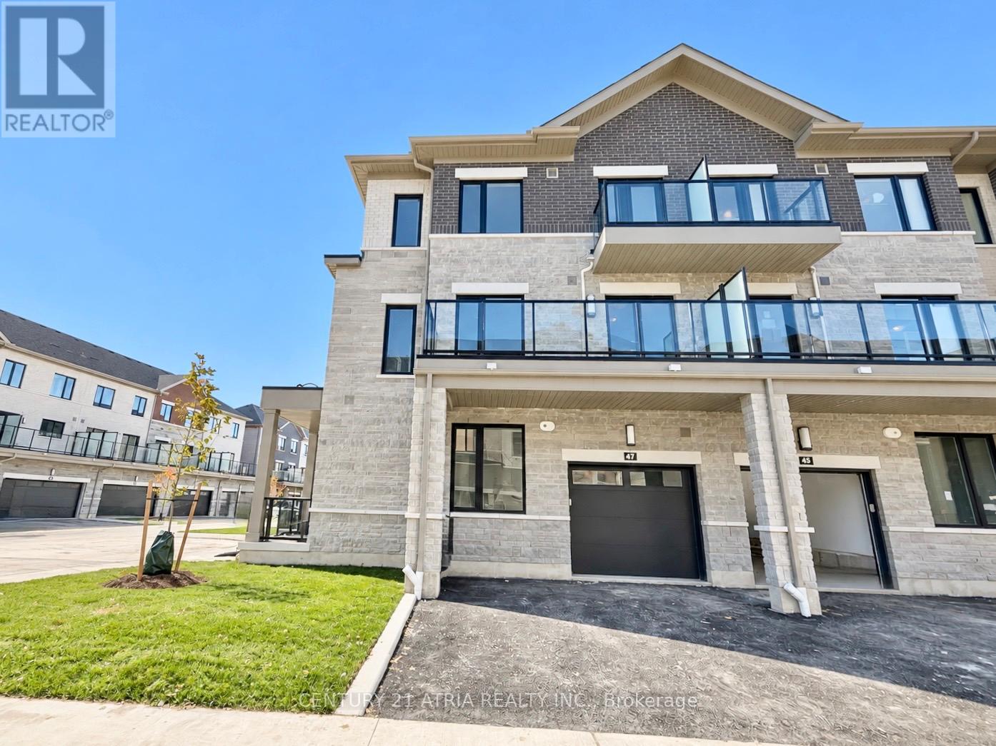 47 GRIMSBY LANE, Richmond Hill