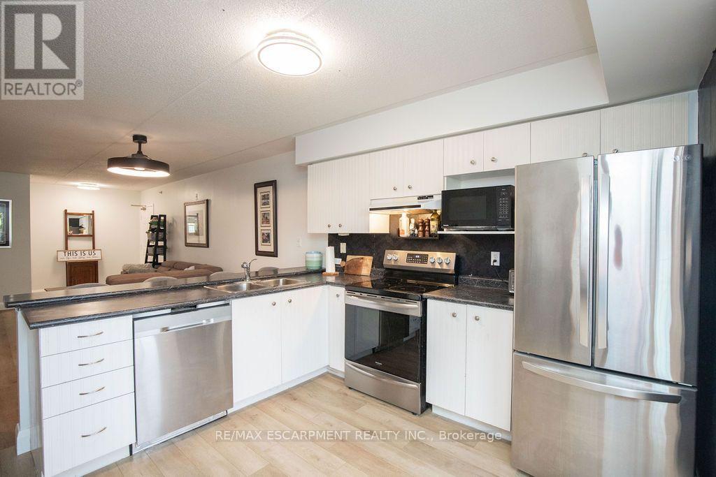 207 - 1480 BISHOPS GATE, Oakville (GA Glen Abbey) — photo 10