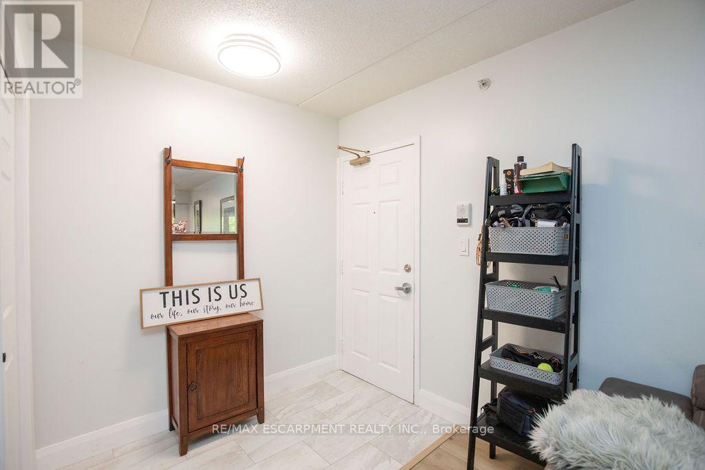 207 - 1480 BISHOPS GATE, Oakville (GA Glen Abbey) — photo 3