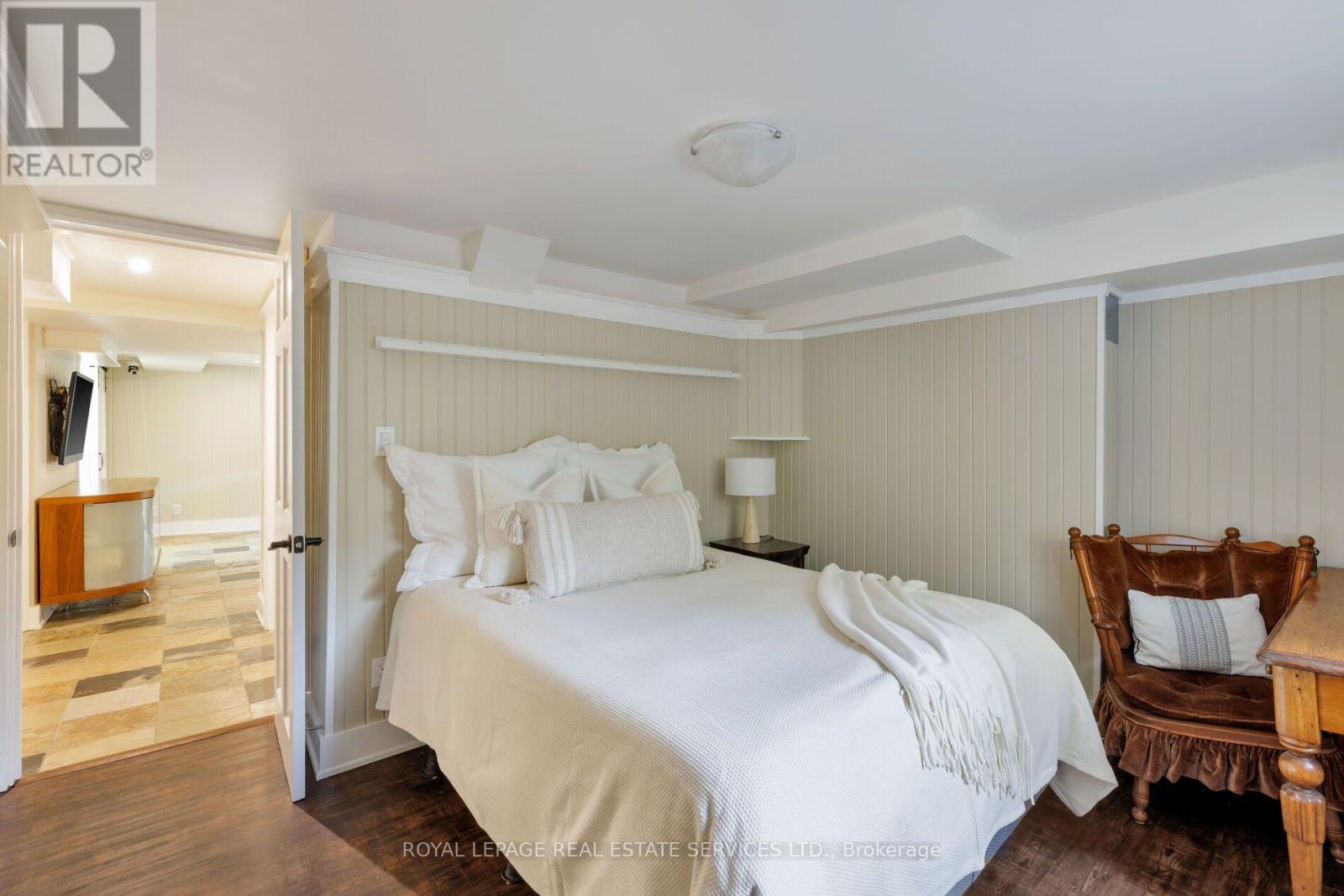 1099 Sixth Line, Oakville, ON photo 29