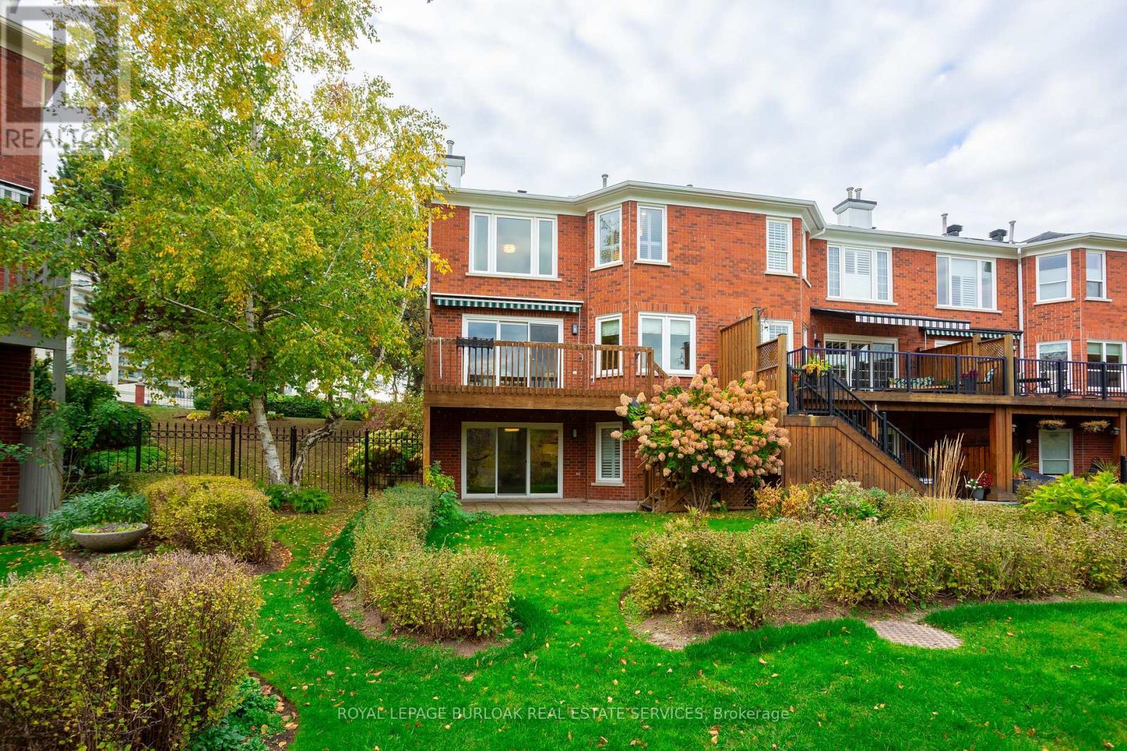 80 Fairwood Place West, Burlington, ON photo 41