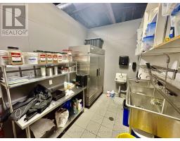9 - 2460 Neyagawa Boulevard, Oakville, ON L6H7P4 Photo 13
