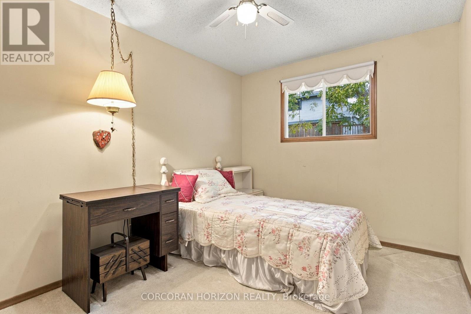 30 Carlyle Place, Kitchener, ON photo 22