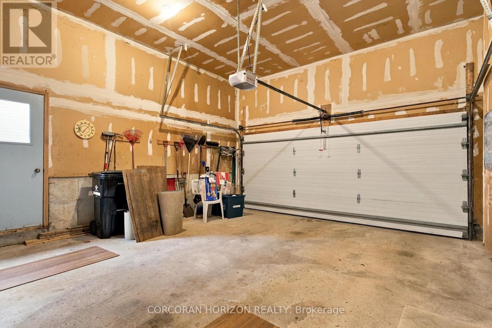 30 Carlyle Place, Kitchener, ON photo 34