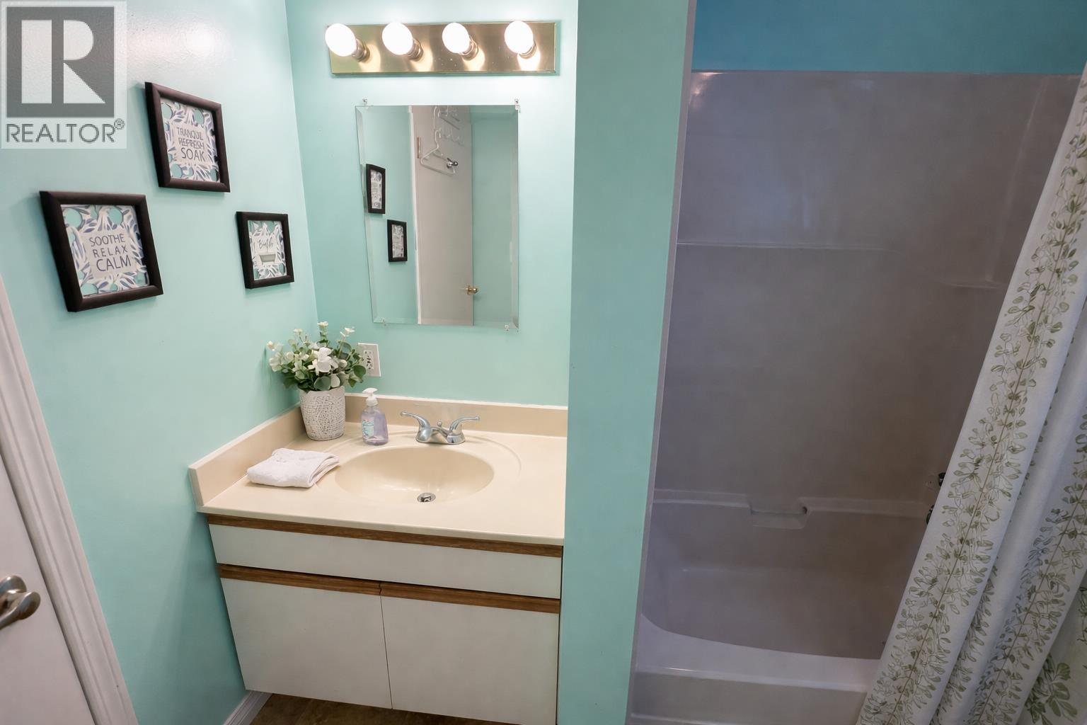 4824 GAIRDNER CRESCENT - 21