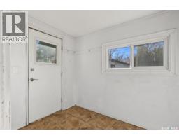 929 Hall Street W, Moose Jaw, SK S6H2S3 Photo 31
