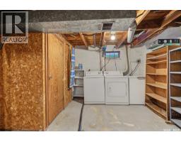 929 Hall Street W, Moose Jaw, SK S6H2S3 Photo 24