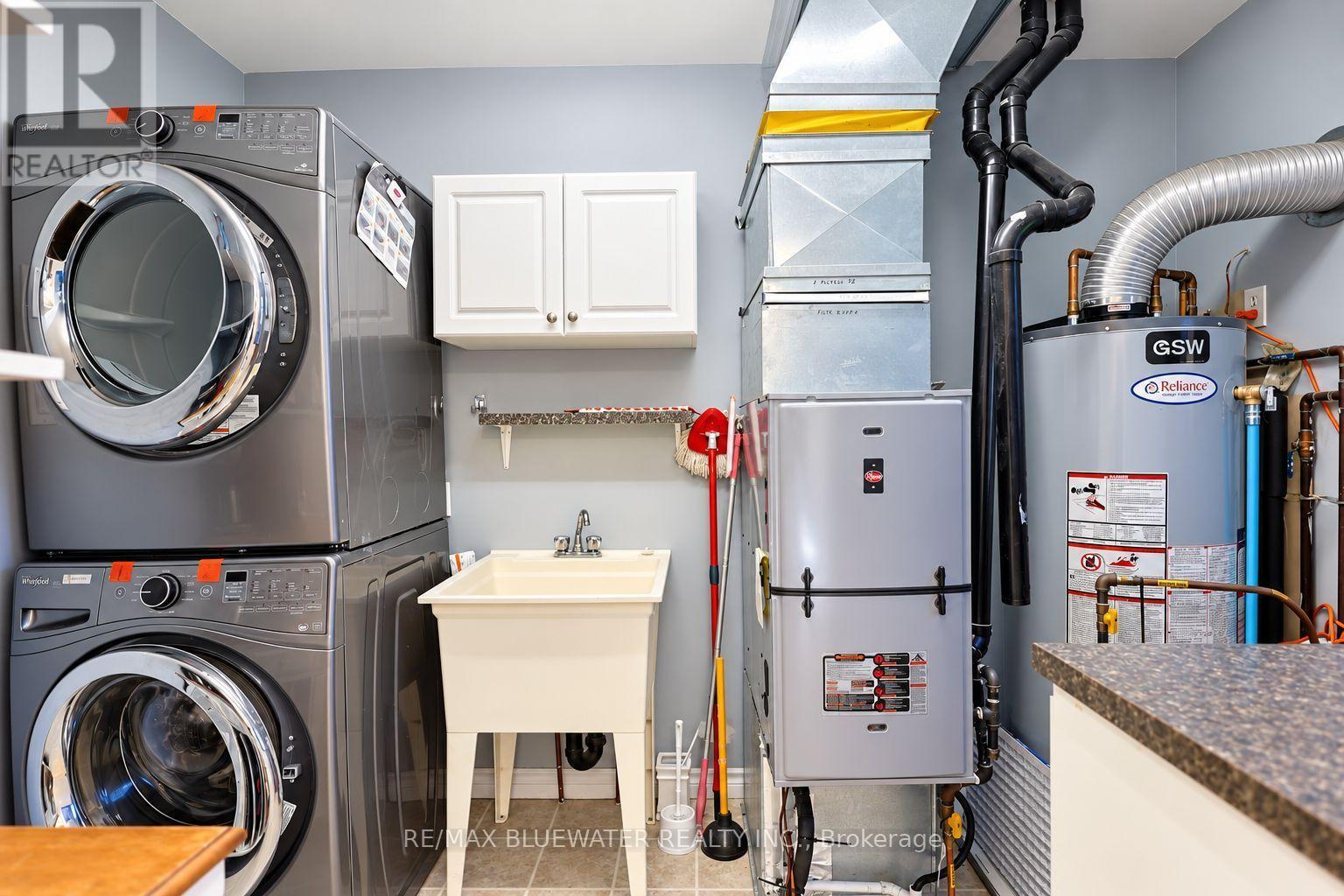 351 SHANNON BOULEVARD - 26
