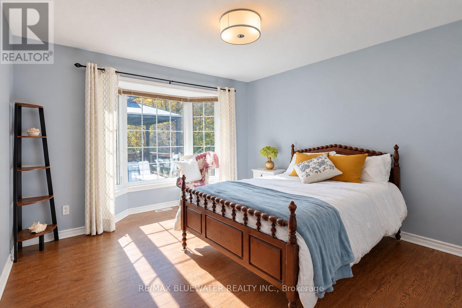 351 SHANNON BOULEVARD - 32