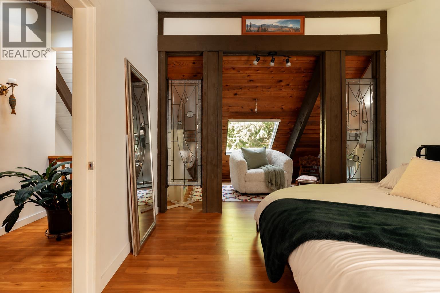 1540 Tunstall Boulevard, Bowen Island — photo 16