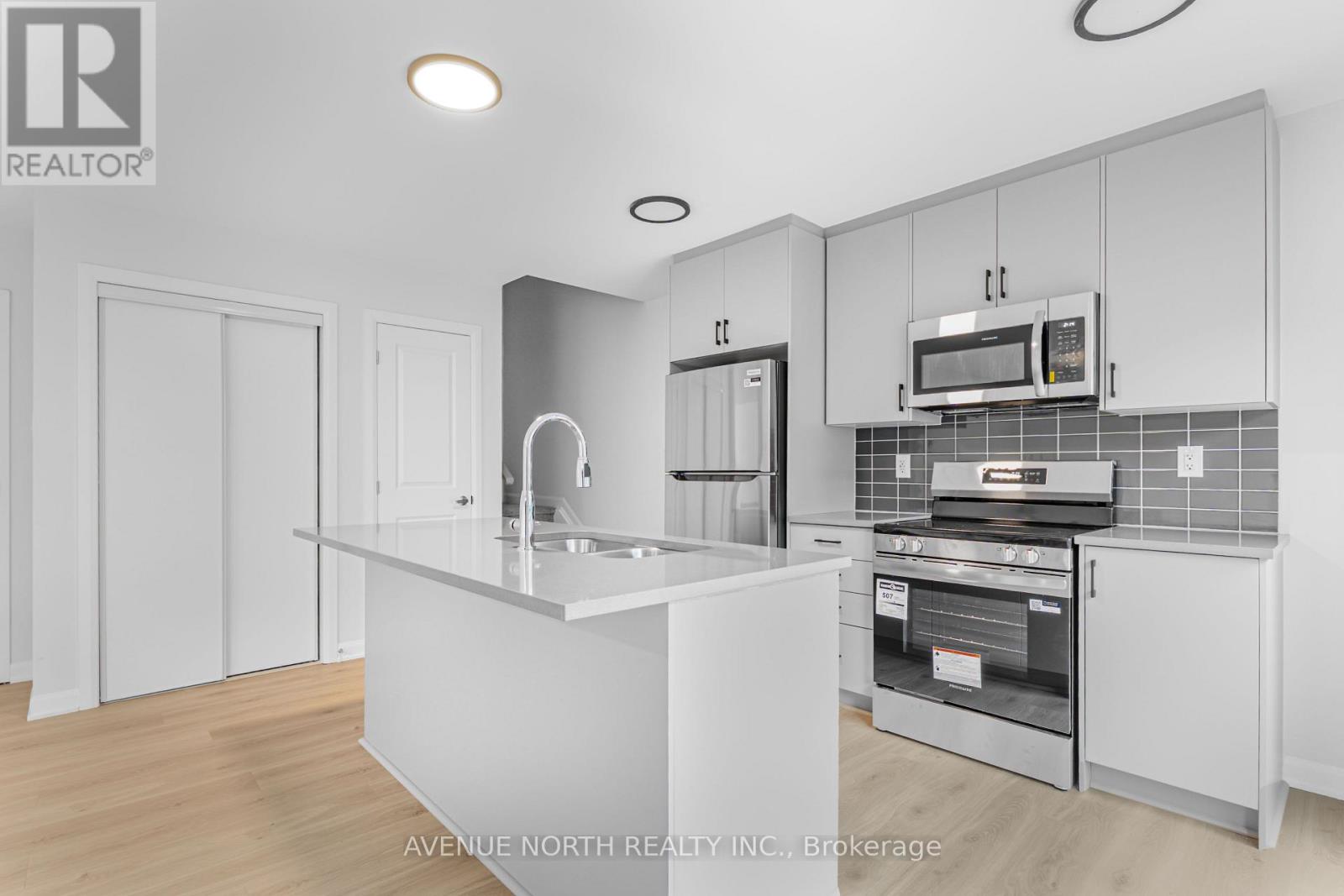 10 - 1001 GLENROY GILBER DRIVE, Ottawa — photo 8
