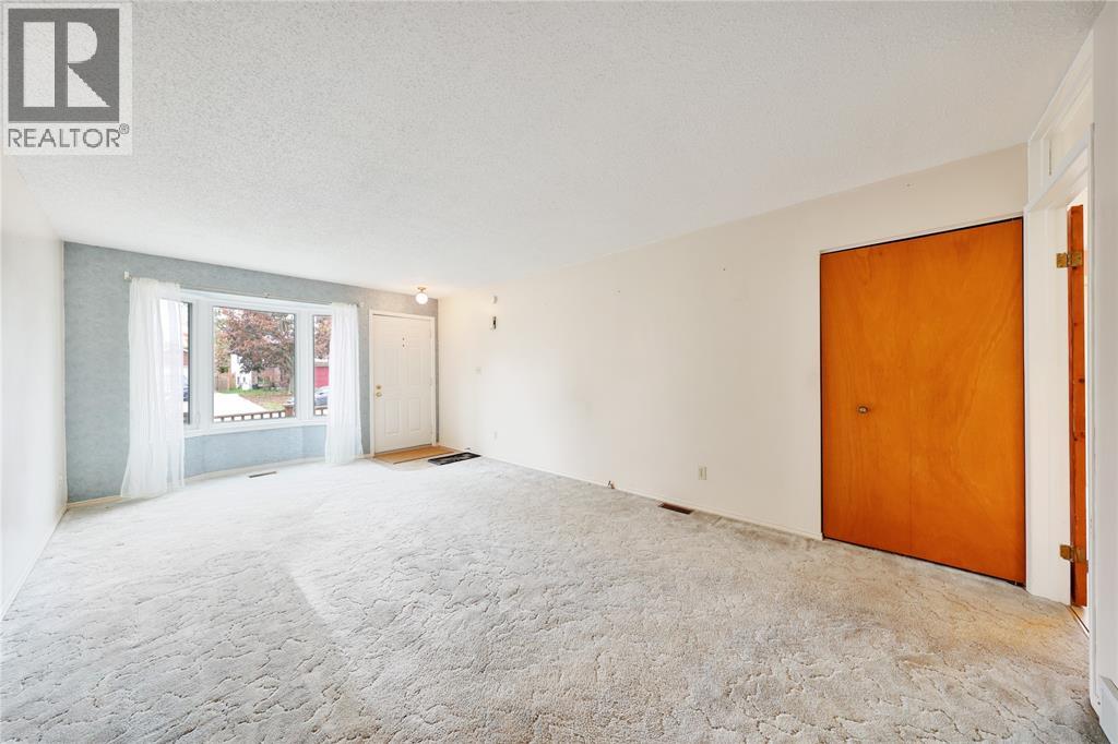 1276 Thistledown AVENUE, Sarnia — photo 10