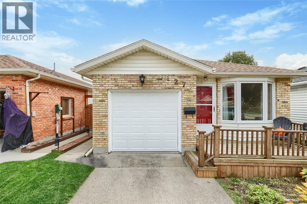 1276 Thistledown AVENUE, Sarnia — photo 2