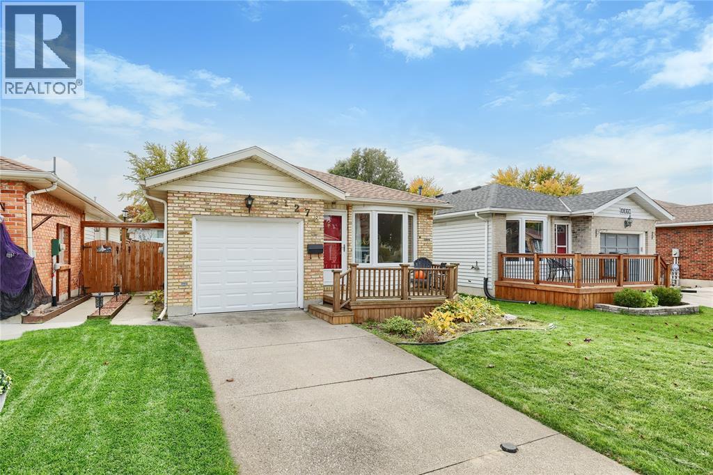 1276 Thistledown AVENUE, Sarnia — photo 4