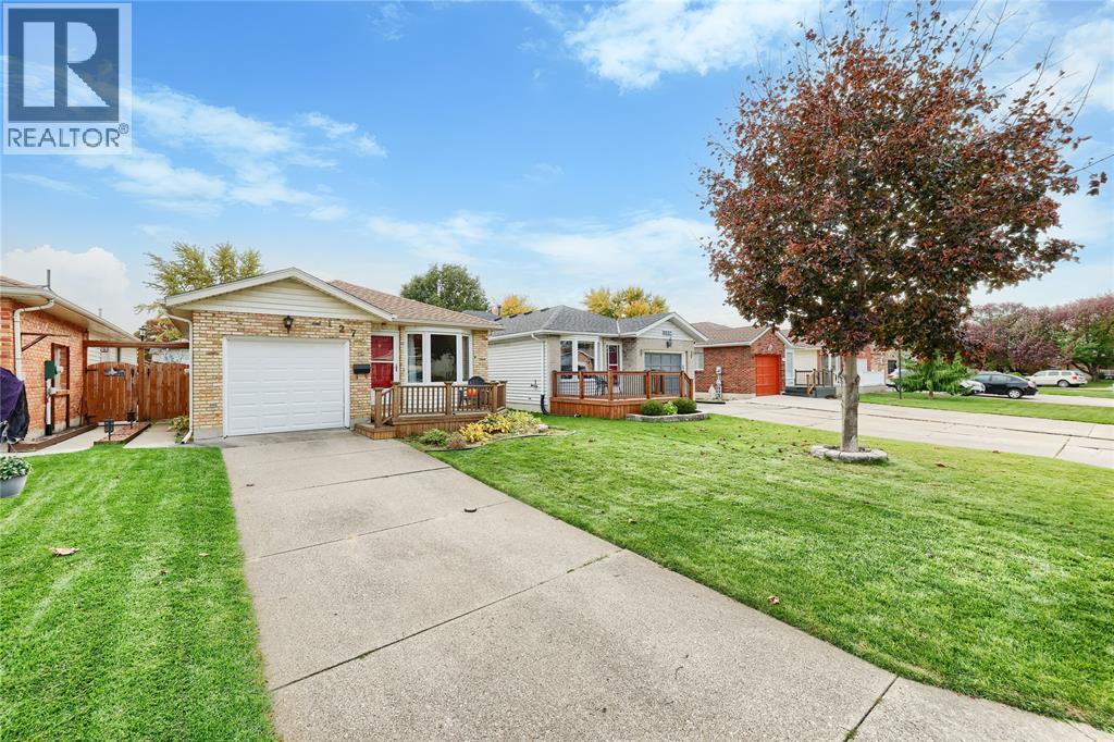 1276 Thistledown AVENUE, Sarnia — photo 5