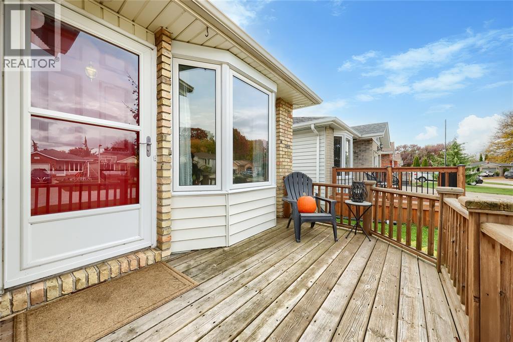 1276 Thistledown AVENUE, Sarnia — photo 6