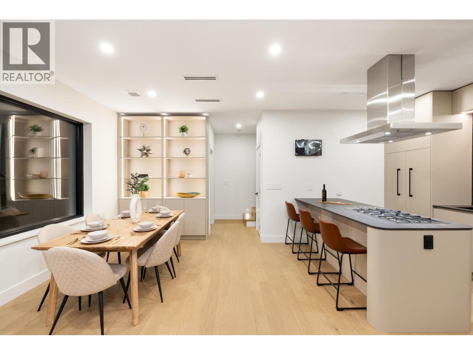 1 2145 Napier Street, Vancouver — photo 12