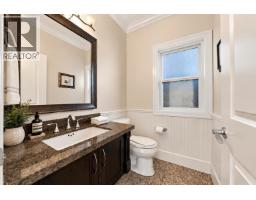 4205 Atlin Street, Vancouver, BC V5R2B8 Photo 6