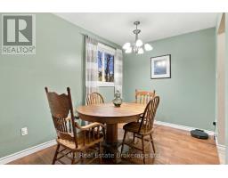 Primary Bedroom - 16 Eliot Place, Guelph, ON N1E6J1 Photo 11