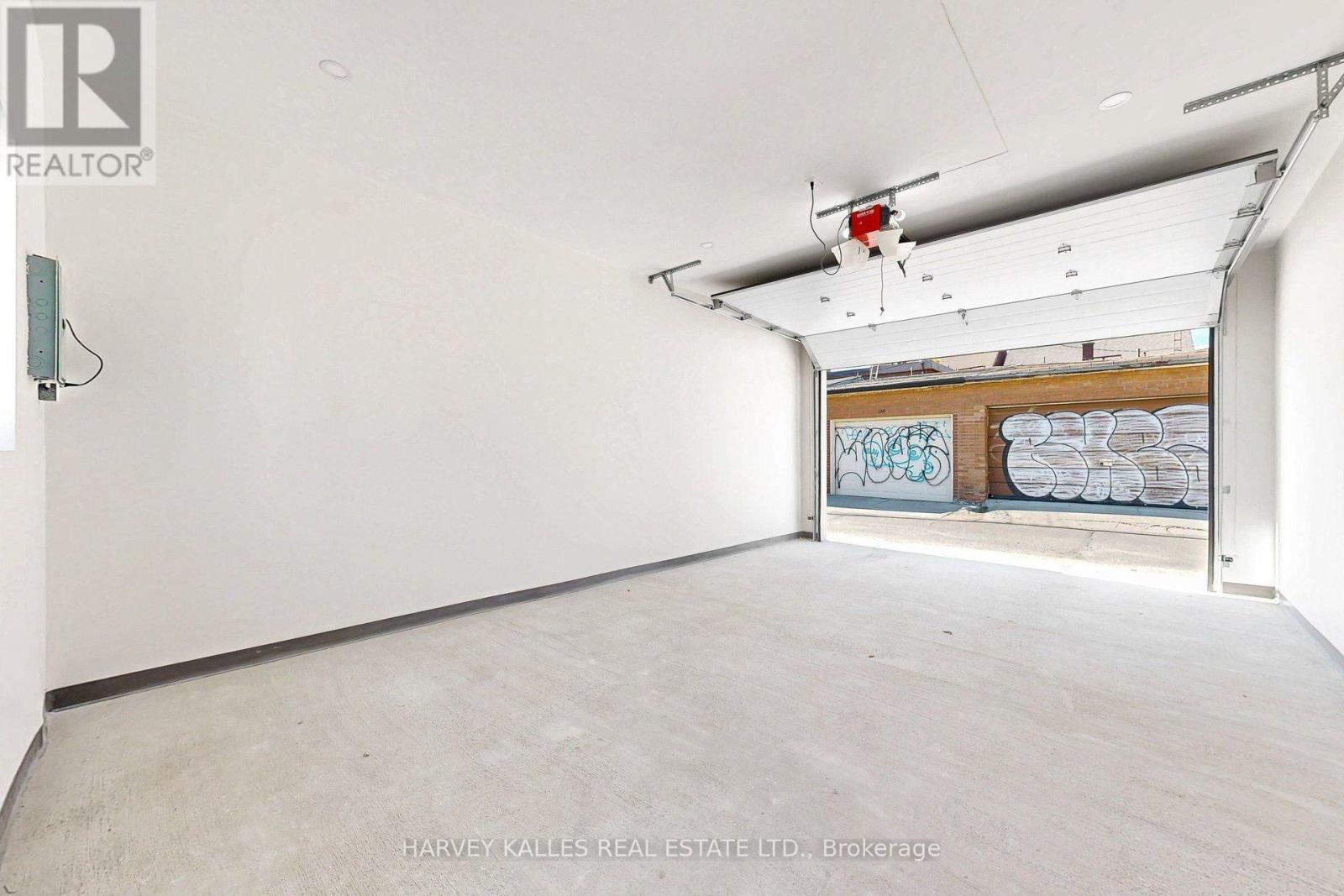 262 Euclid Avenue, Toronto, ON photo 46