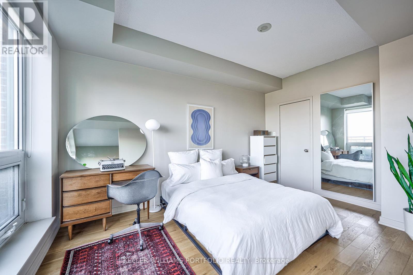 N507 - 1169 QUEEN STREET W, Toronto (Little Portugal) — photo 12