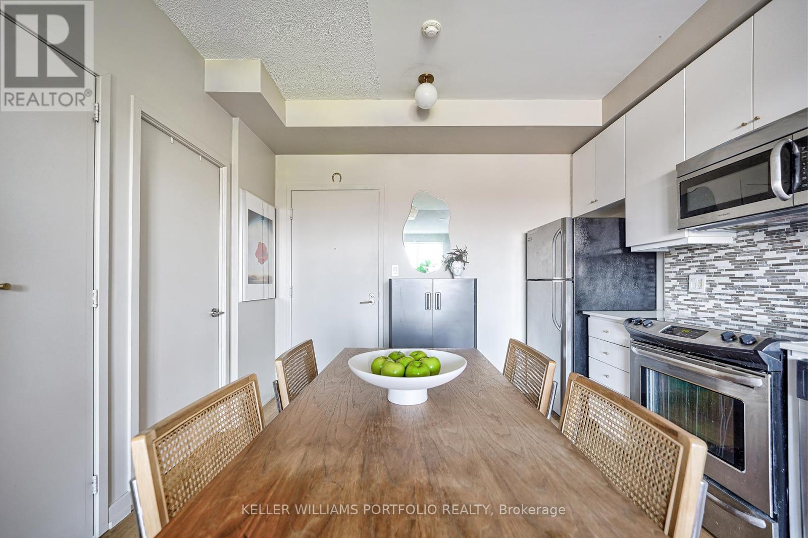 N507 - 1169 QUEEN STREET W, Toronto (Little Portugal) — photo 7