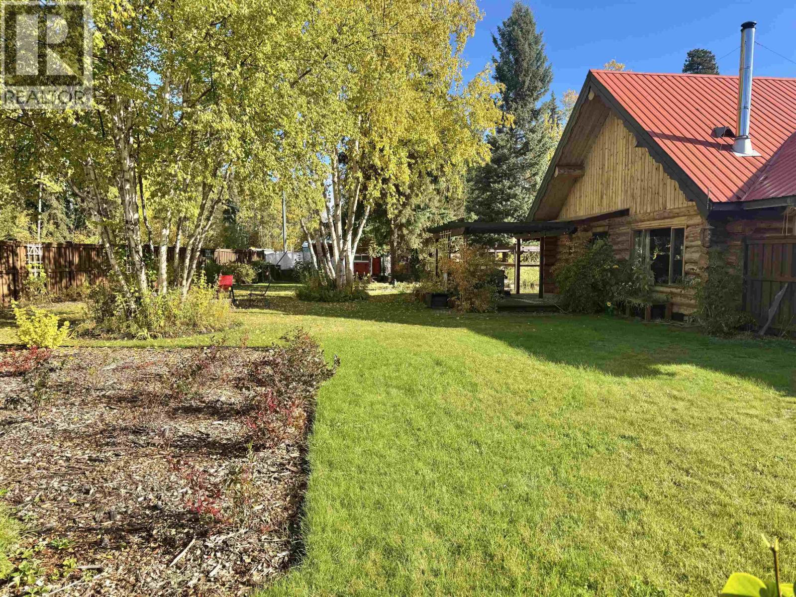 1325 CEDAR Street, Telkwa