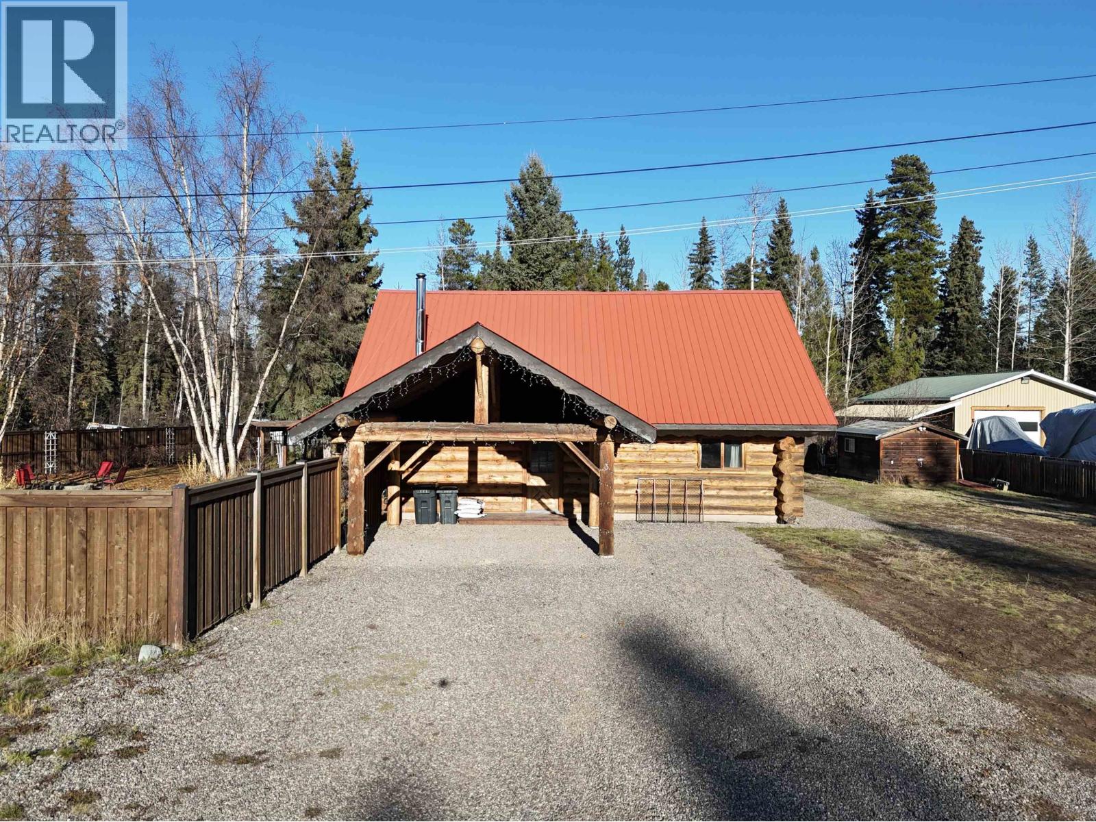1325 CEDAR Street, Telkwa