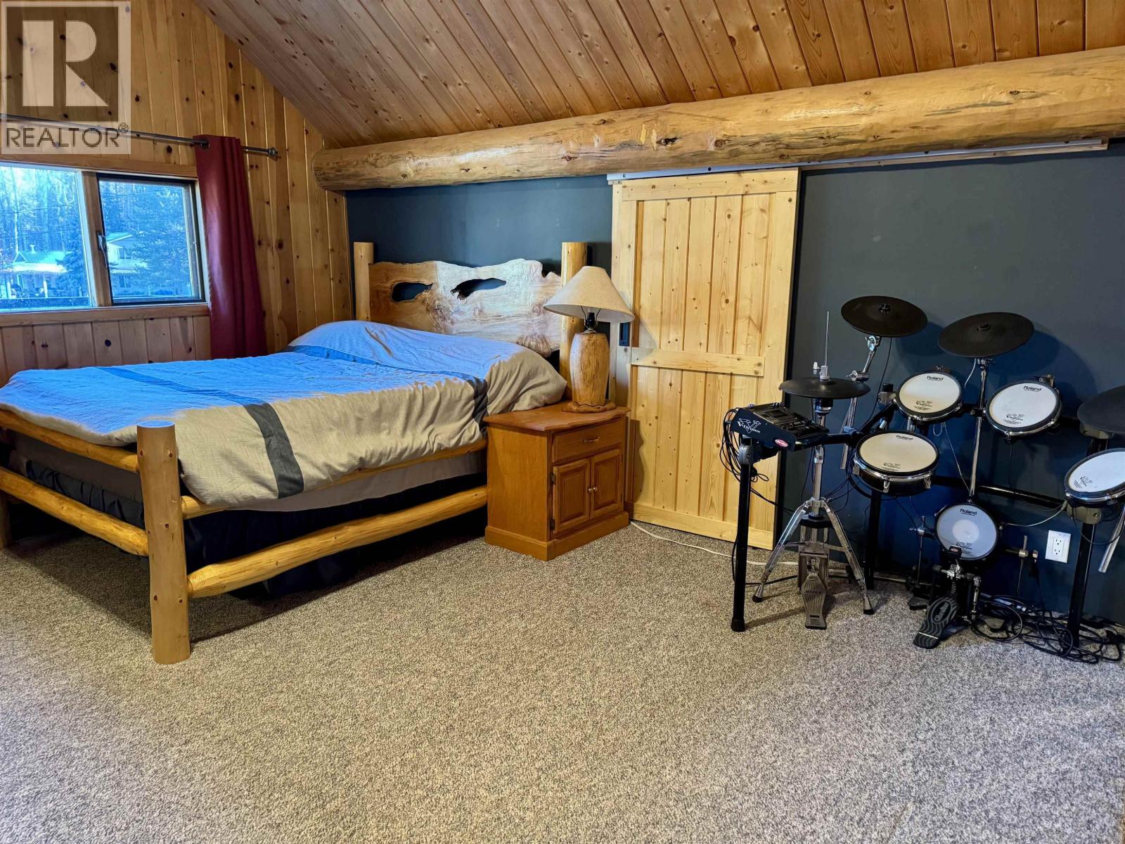 1325 CEDAR Street, Telkwa
