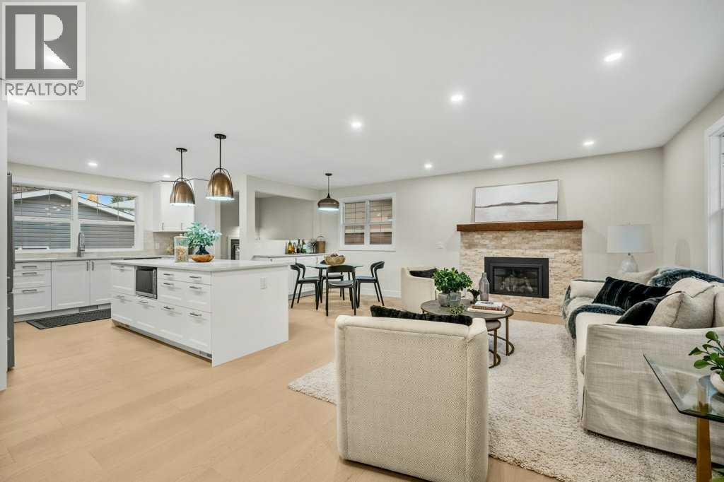 Property photograph 3 for MLS A2355040
