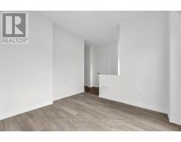 183 Harding Park Street, Newmarket, ON L3Y0E3 Photo 7