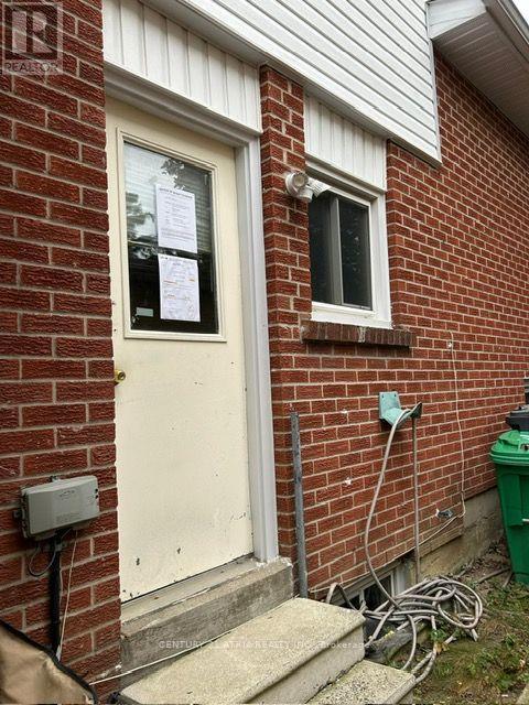 6 Lindridge Avenue, Brampton, ON photo 20