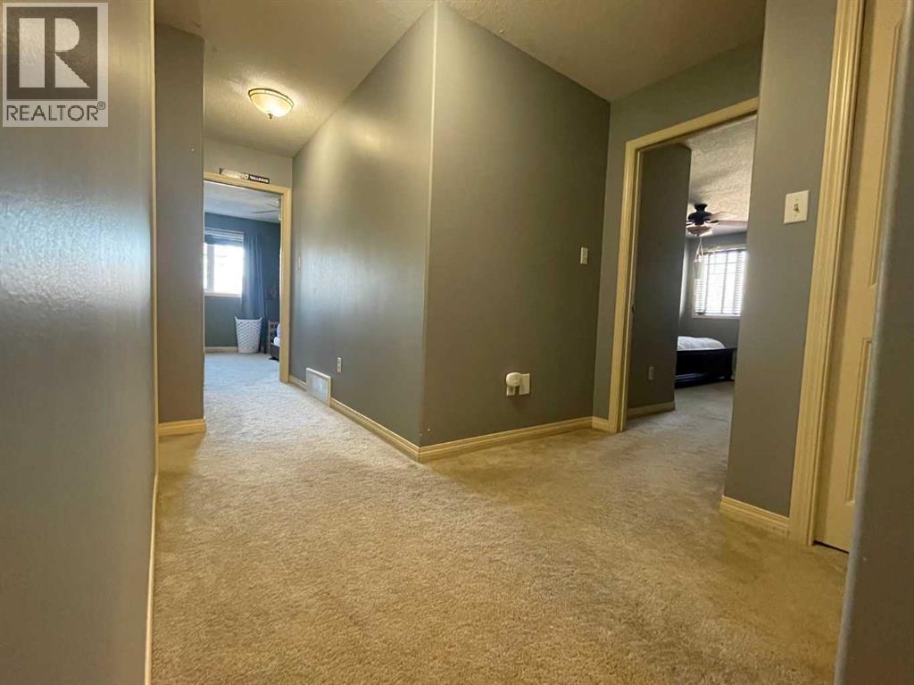 310 8 Avenue, Fox Creek — photo 16