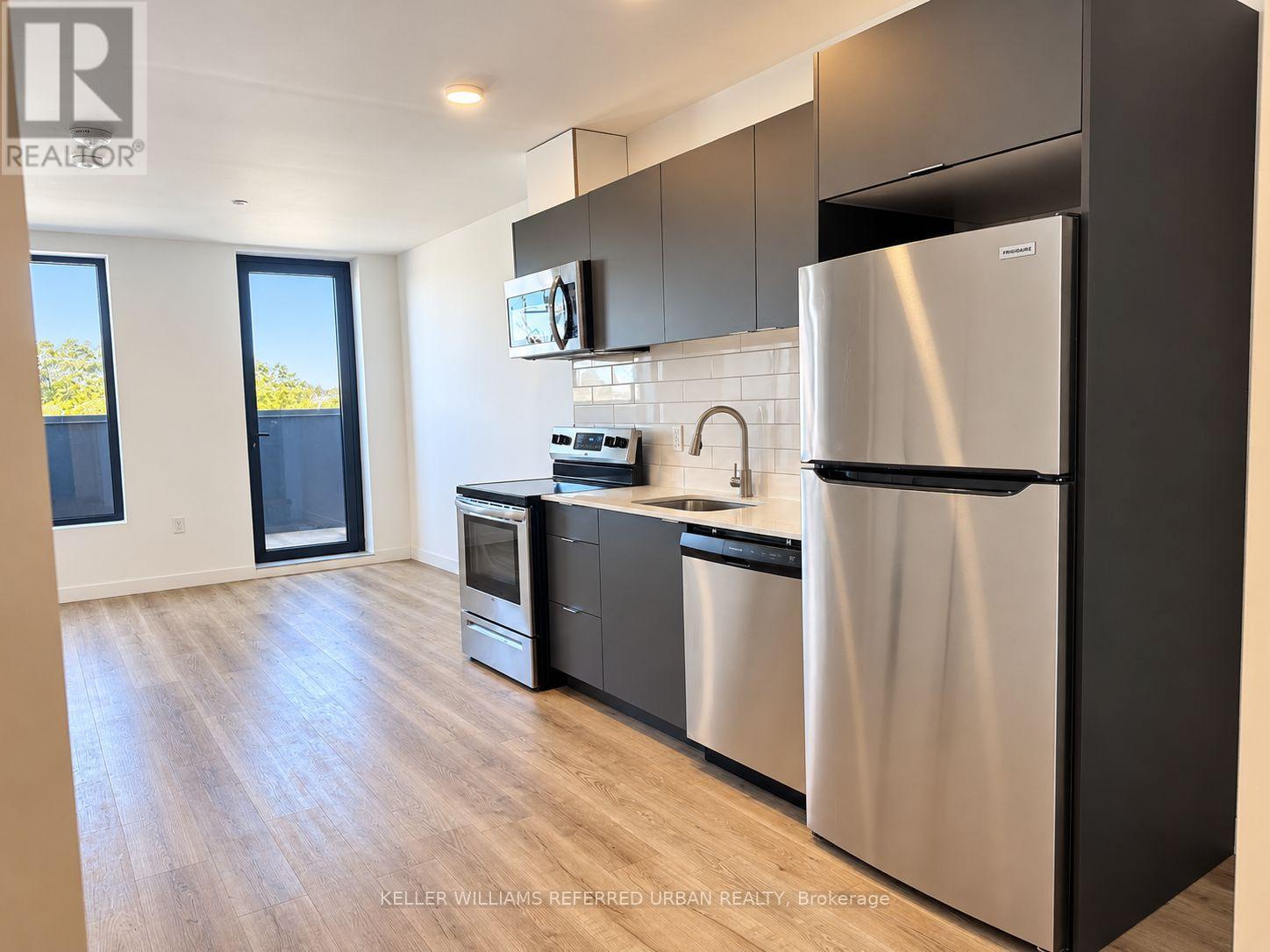 408 - 325 UNIVERSITY AVENUE W, Cobourg