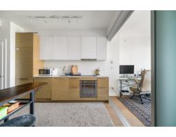 3306 13438 Central Avenue, Surrey, BC V3T0N2 Photo 21