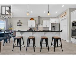 Primary Bedroom - 673 Twinriver Crescent W, Lethbridge, AB T1J5G1 Photo 6