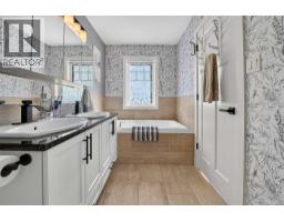 673 Twinriver Crescent W, Lethbridge, AB T1J5G1 Photo 43