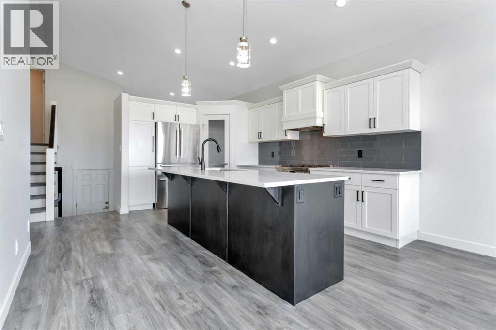 Listing photo – 37 Valmont Street, Blackfalds