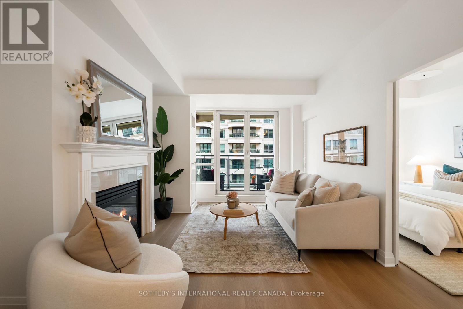 913- 20 Scrivener Square, Toronto, ON photo 14