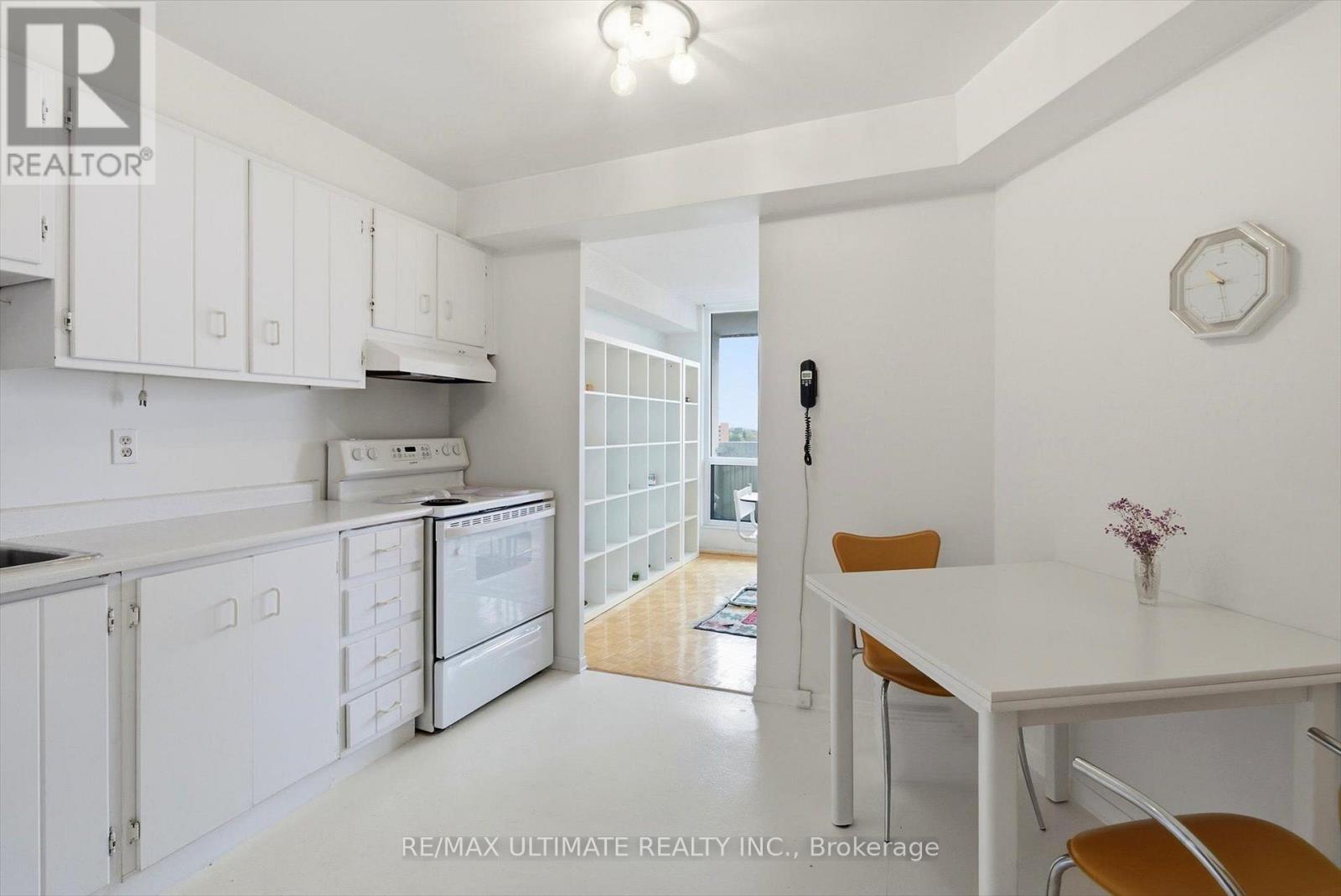 805 - 150 NEPTUNE DRIVE, Toronto (Englemount-Lawrence) — photo 11