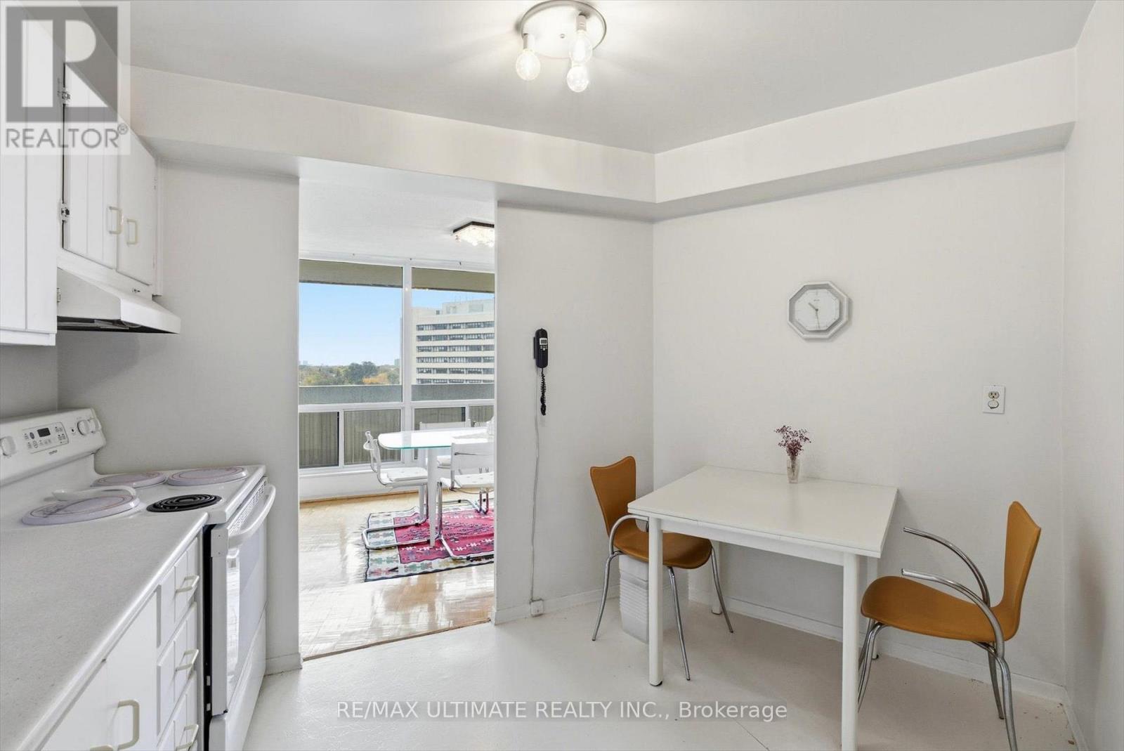 805 - 150 NEPTUNE DRIVE, Toronto (Englemount-Lawrence) — photo 12