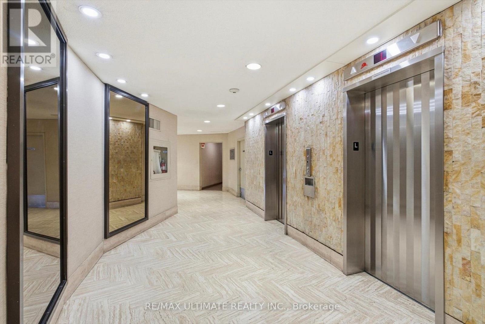 805- 150 Neptune Drive, Toronto, ON photo 43