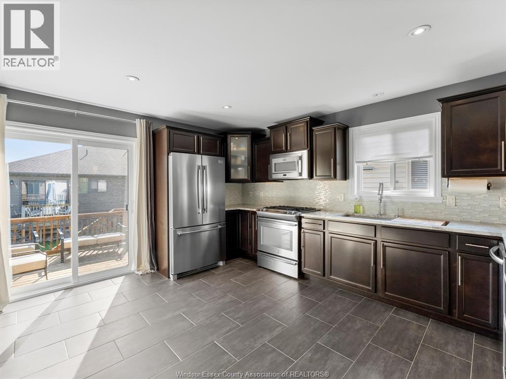 11925 BOULDER CRESCENT - 11