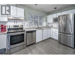 30 21801 Dewdney Trunk Road, Maple Ridge, BC V2X3G8 Photo 6