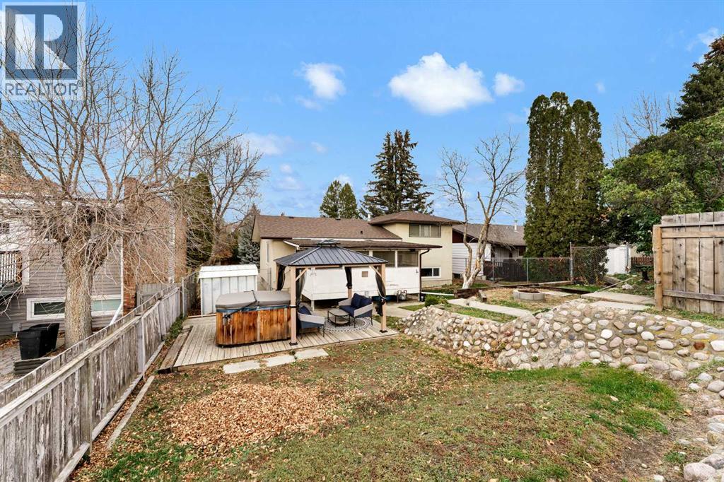 321 11 Street NE, photo 45 of 49