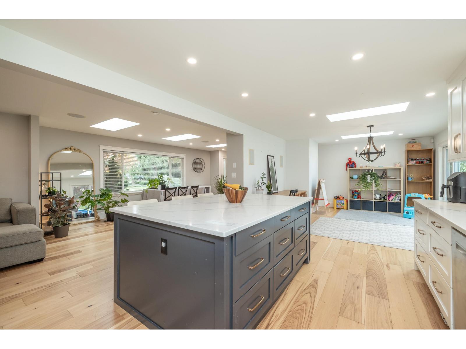 23293 34A Avenue, Langley — photo 8
