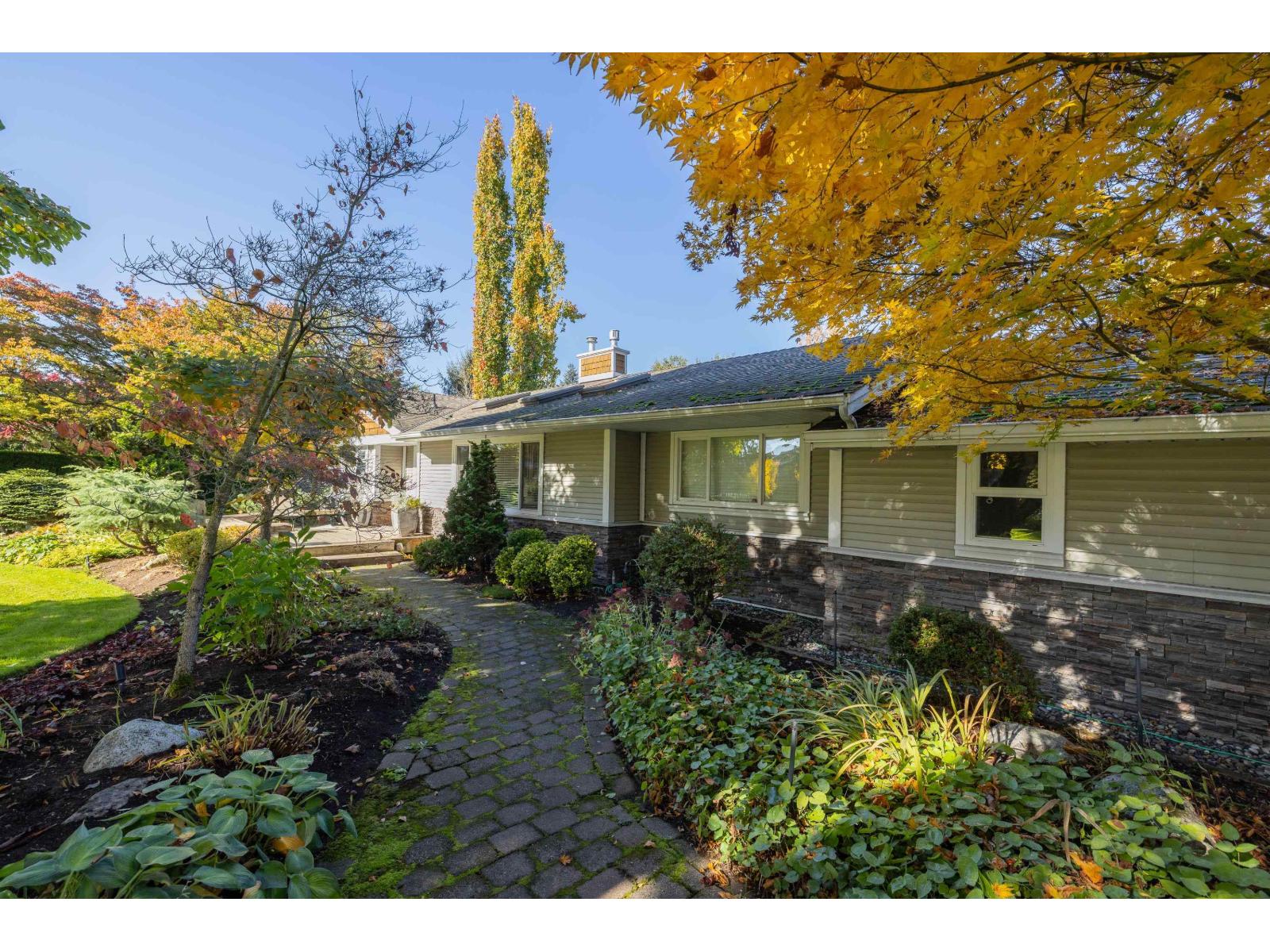 23293 34A Avenue, Langley — photo 2