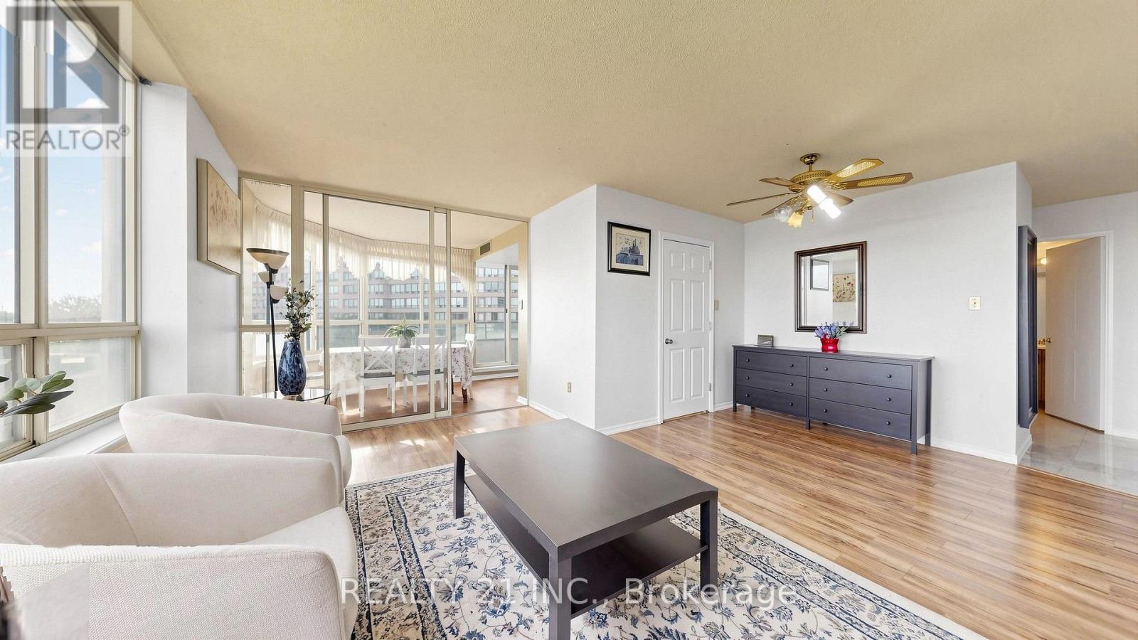 429- 3 Greystone Walk Drive, Toronto, ON photo 13